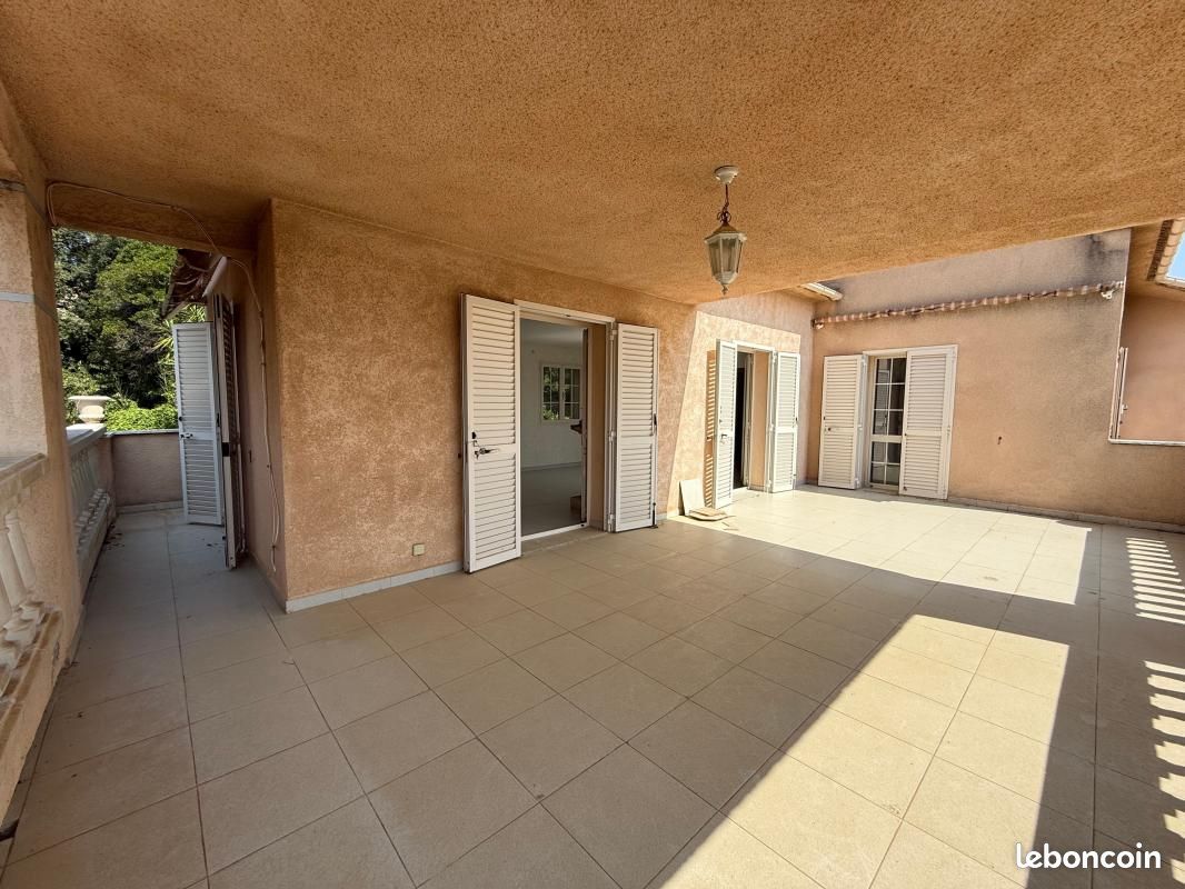 Villa 5 pièces 165 m² (image 10)
