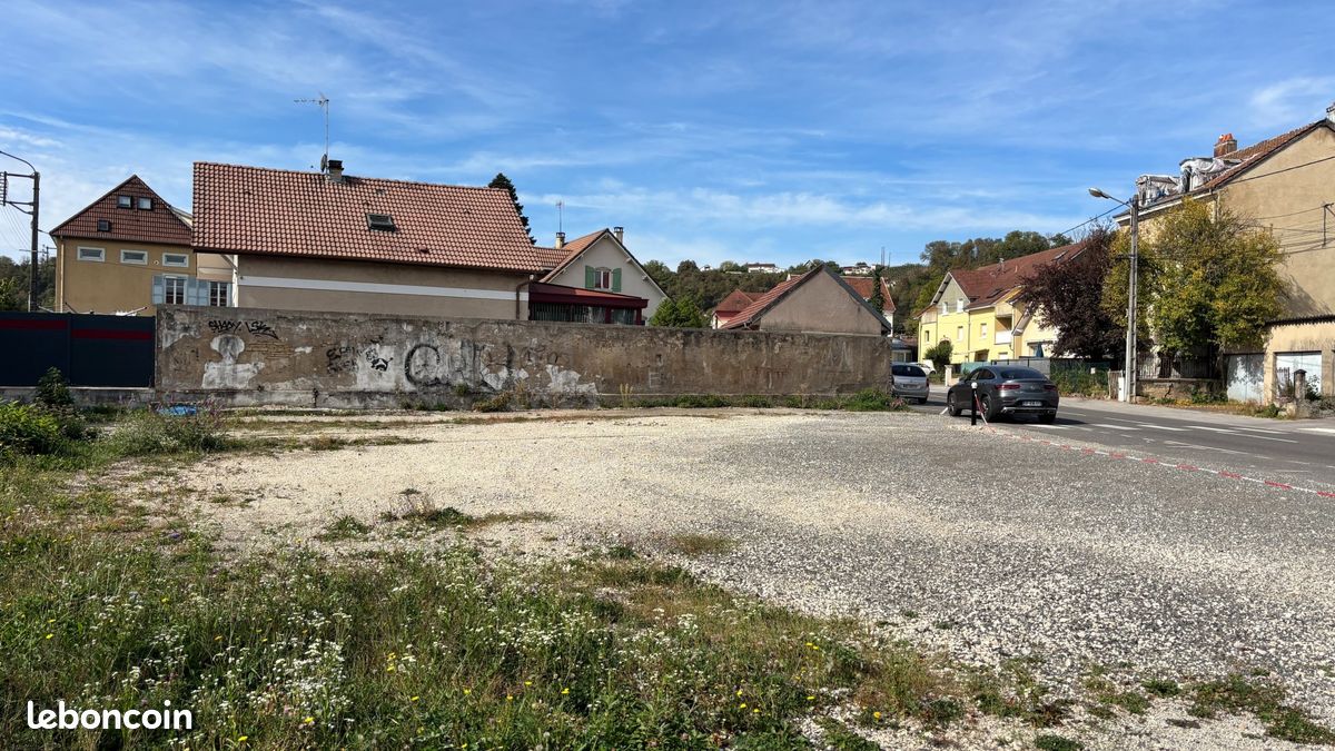 Terrain 873 m² STE SUZANNE · à Sainte-Suzanne · 66 000 €