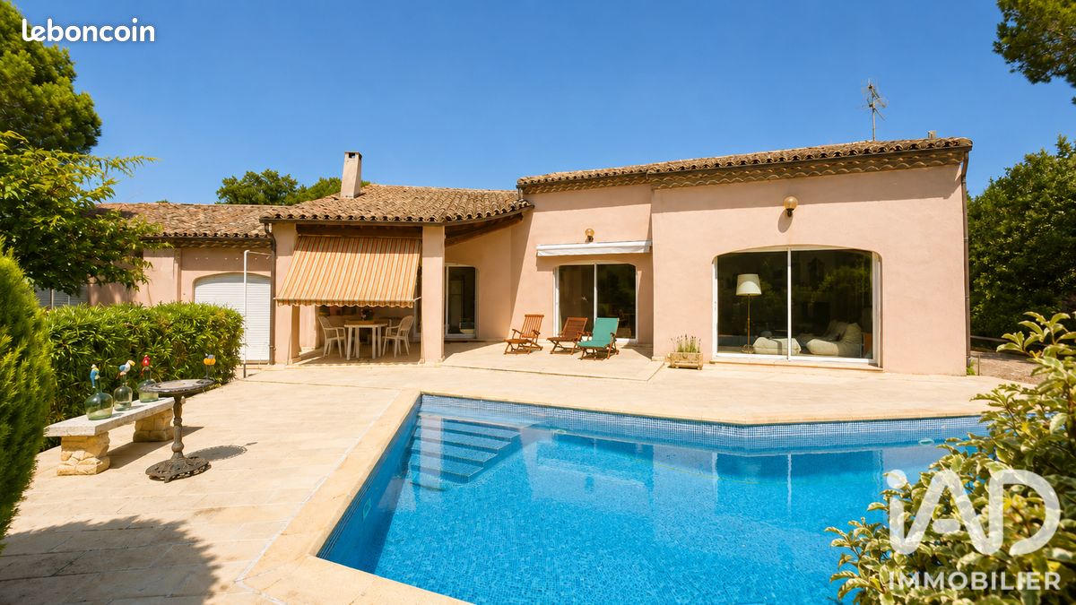 Maison 6 pièces 186 m² · à Nîmes · 186 m² · 610 000 €