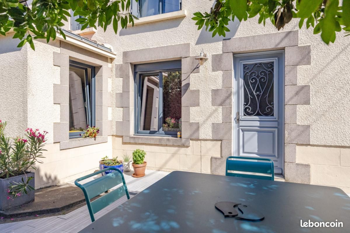 Maison 6 pièces 172 m² · à Mouzillon · 172 m² · 399 000 €