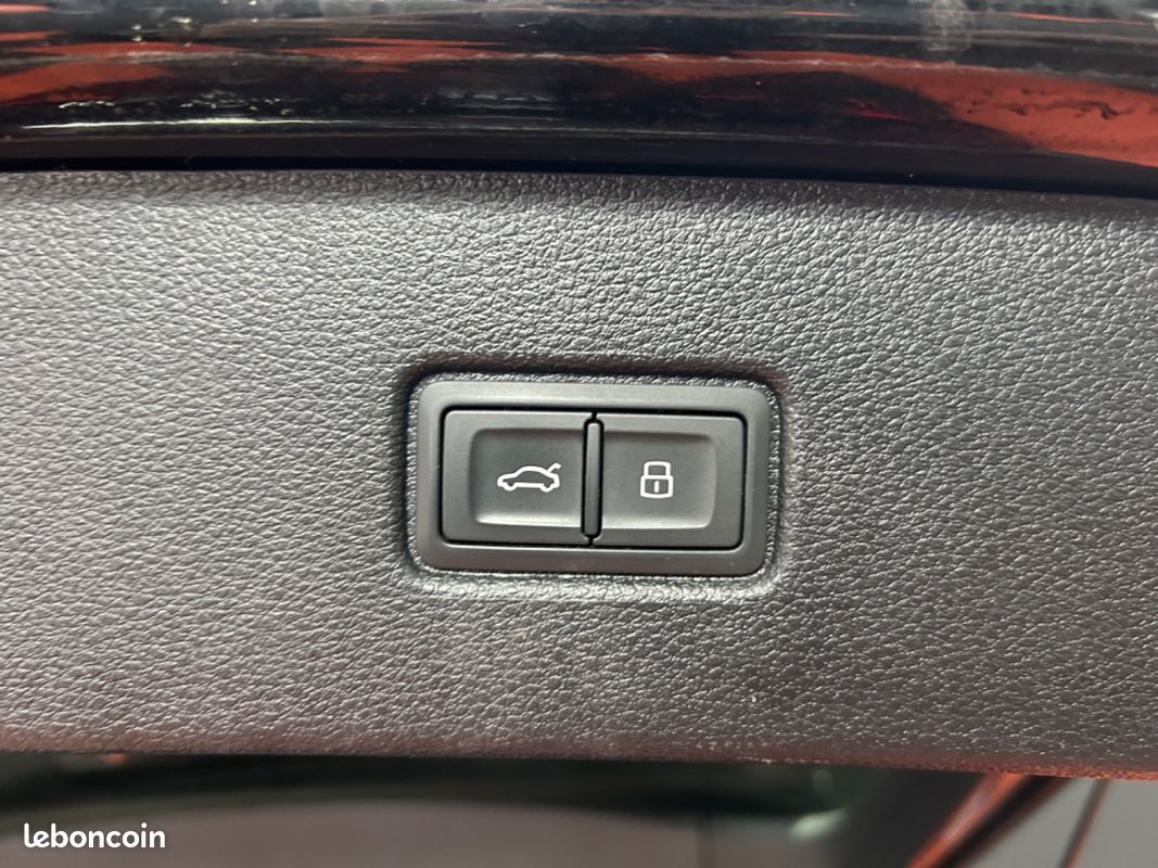 AUDI Q7 3.0 50 TDI 286 CH S-LINE QUATTRO TIPTRONIC / SUIVI CONSTRUCTEUR / CAMÉRA 360 / TOIT OUVRANT / BOSe (image 28)
