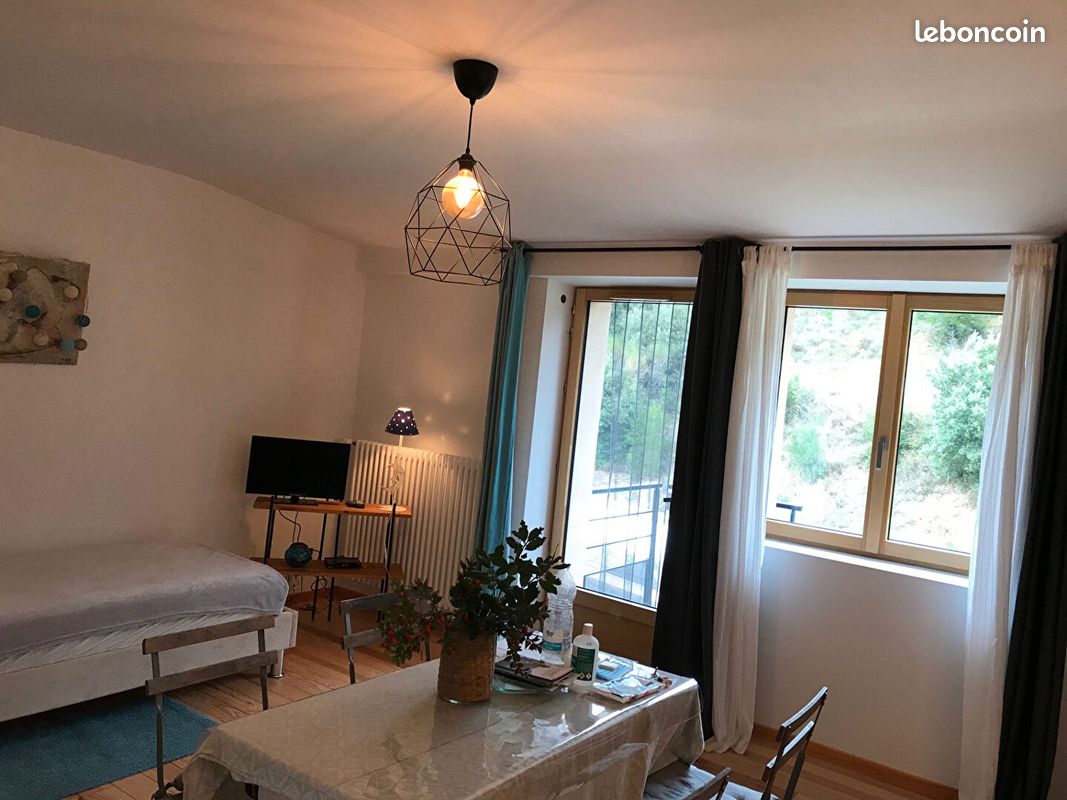 Propriété 18 pièces 416 m² (image 11)