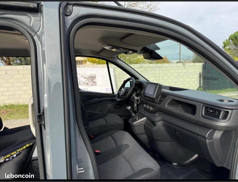Renault trafic 3 (image 5)