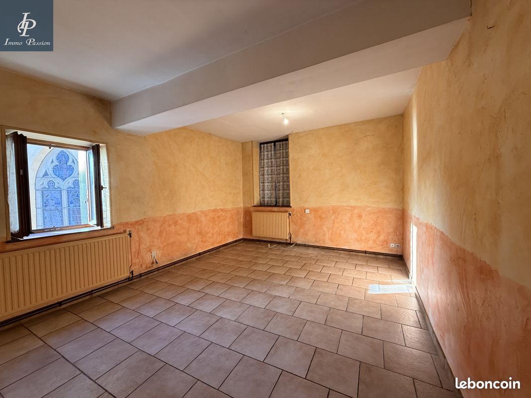 Appartement 6 pièces 127 m² · à Plombières-lès-Dijon · 127 m² · 105 000 €
