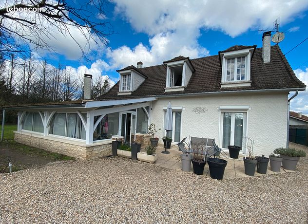 Propriété 5 pièces 152 m²