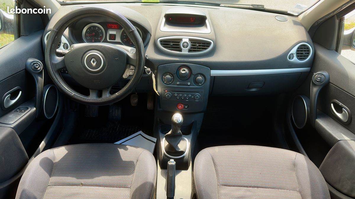 PAYEZ EN 3, 4 OU 10 FOIS * RENAULT CLIO III 1.4 16V 98ch EXPRESSION 5 PORTES * GARANTIE 6 MOIS (image 7)