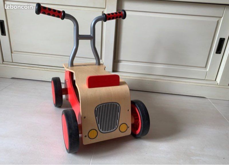 Trotteur ou porteur moto en bois (image 1)