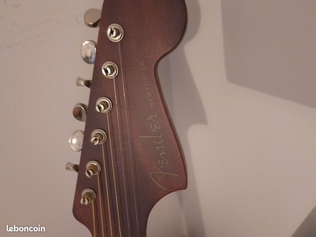 Guitare fender (image 4)