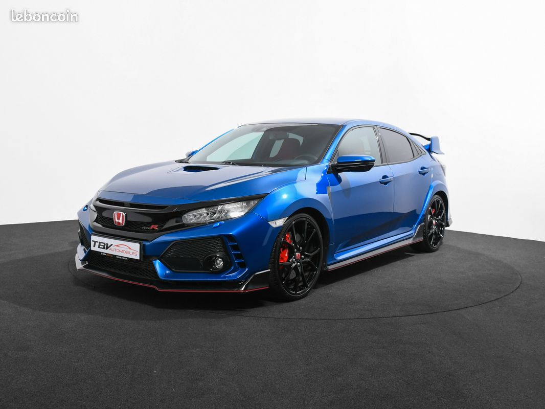 Honda CIVIC TYPE R I-VTEC 320 ACC DCC FEUX FULL LED KEYLESS CARPLAY CAMERA VIRTUAL COCKPIT SELLERIE SPORT ALCANTARA JANTES ALU 20′ PAS DE MALUS (image 1)
