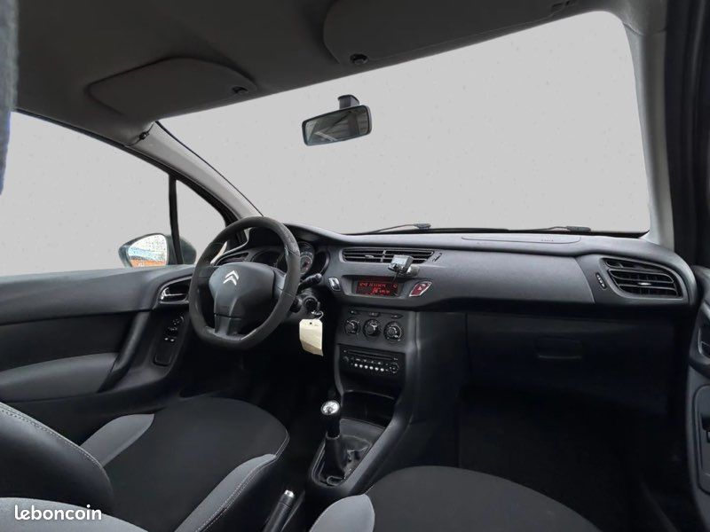 CITROËN C3 1.4 HDi 68 cv,révisée,GARANTIE,KIT DISTRIBUTION/KIT EMBRAYAGE NEUF✅ (image 7)