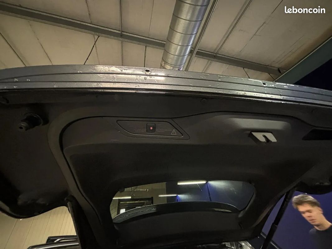 CITROEN C4 Picasso 1.6 D 115ch Exclusive - 164 000 km - siège chauffant/ventilé/massant - toit panoramique - boite auto - caméra 360 (image 18)