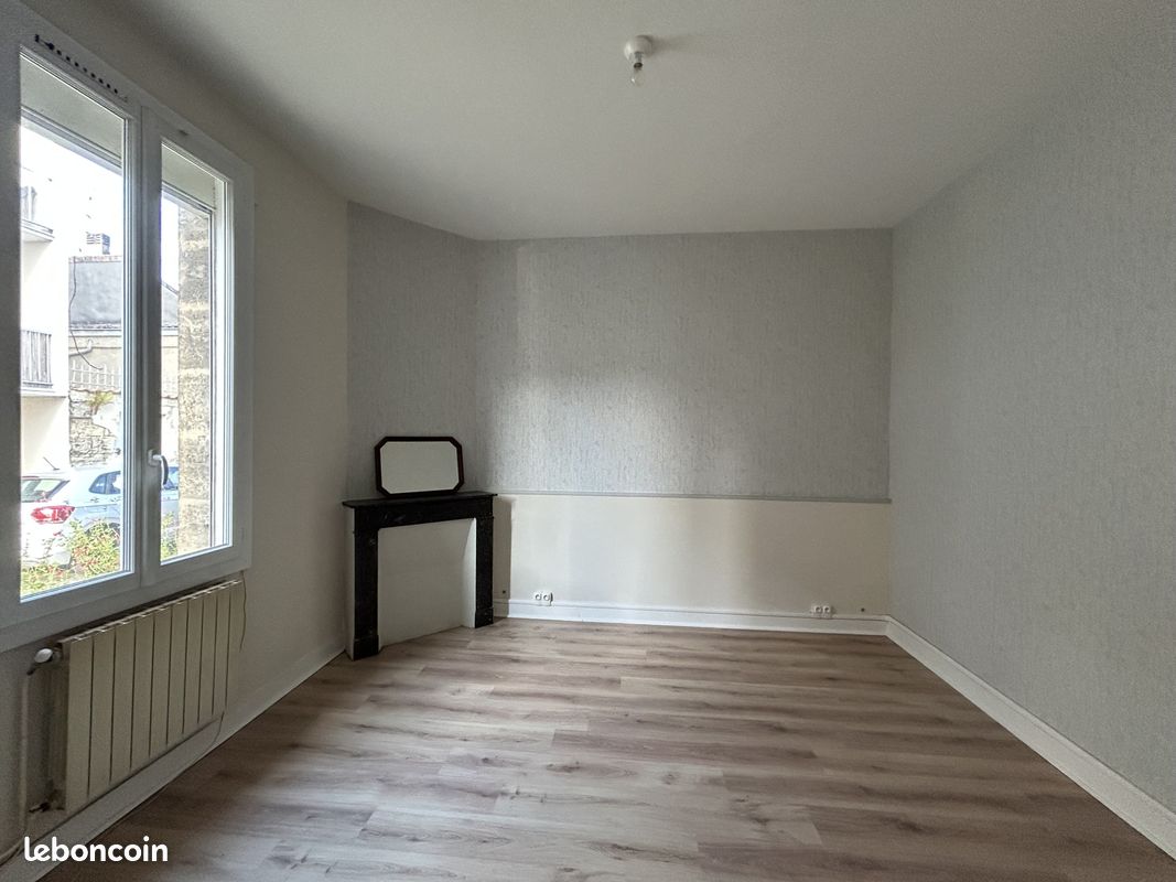 Maison 2 pièces 54 m² · à Bordeaux · 54 m² · 830 €