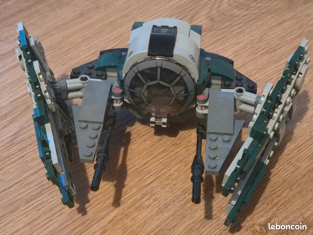 Lego Star Wars yoda's Jedi Starfighter 75168 (image 2)
