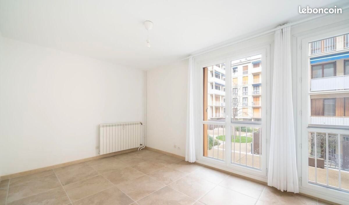 Appartement 1 pièce 27 m² · à Avignon · 27 m² · 510 €