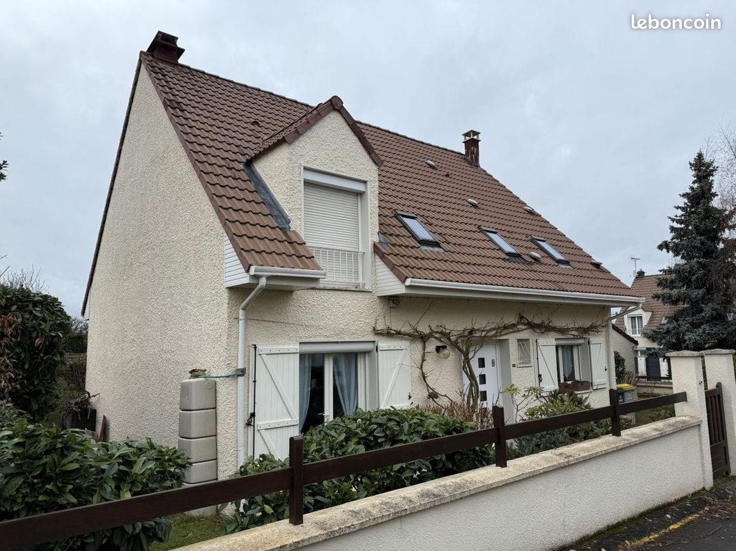 Maison 7 pièces 146 m² · à Mandres-les-Roses · 146 m² · 449 000 €