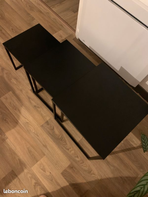 Ensemble de tables métal (image 3)