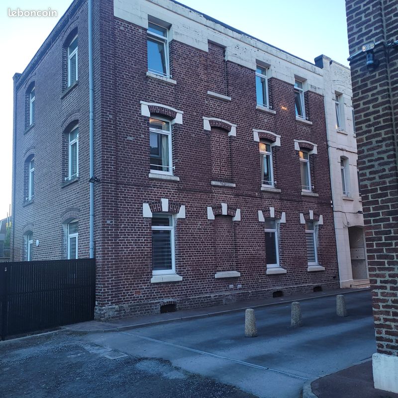 Appartement 4 pièces 85 m² · à Valenciennes · 85 m² · 950 €
