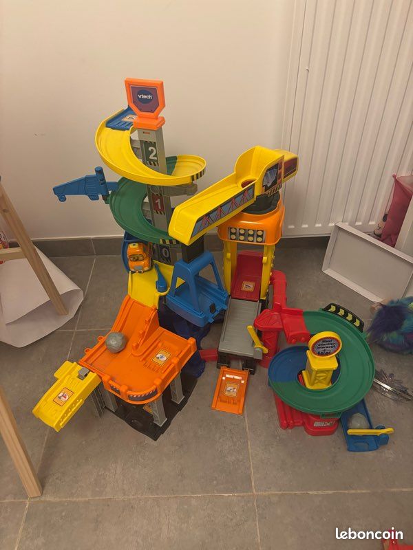 Garage VTech Tut Tut Bolides – Bon état (image 3)