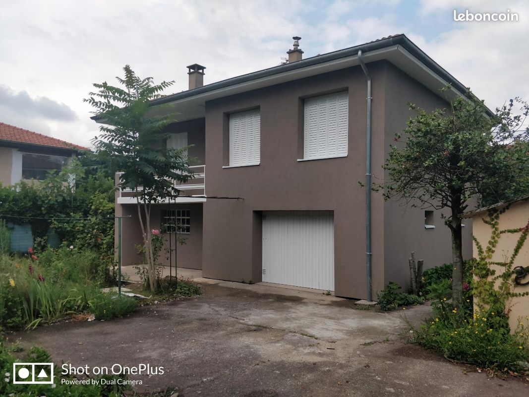 Maison 5 pièces 132 m² · à Bron · 132 m² · 800 000 €