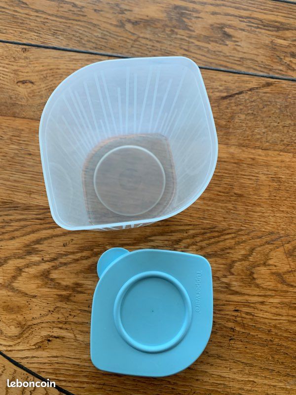 Boîte conservation Tupperware (image 1)