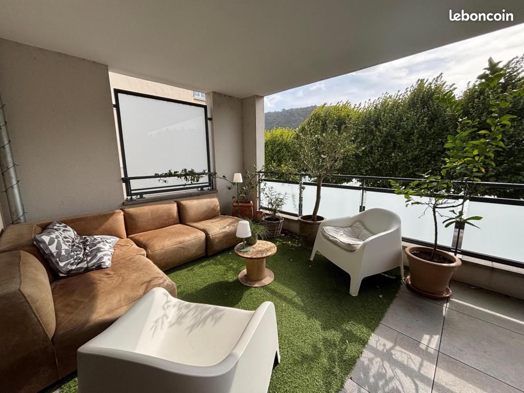 Appartement 3 pièces 79 m² · à Tain-l'Hermitage · 79 m² · 939 €/mois
