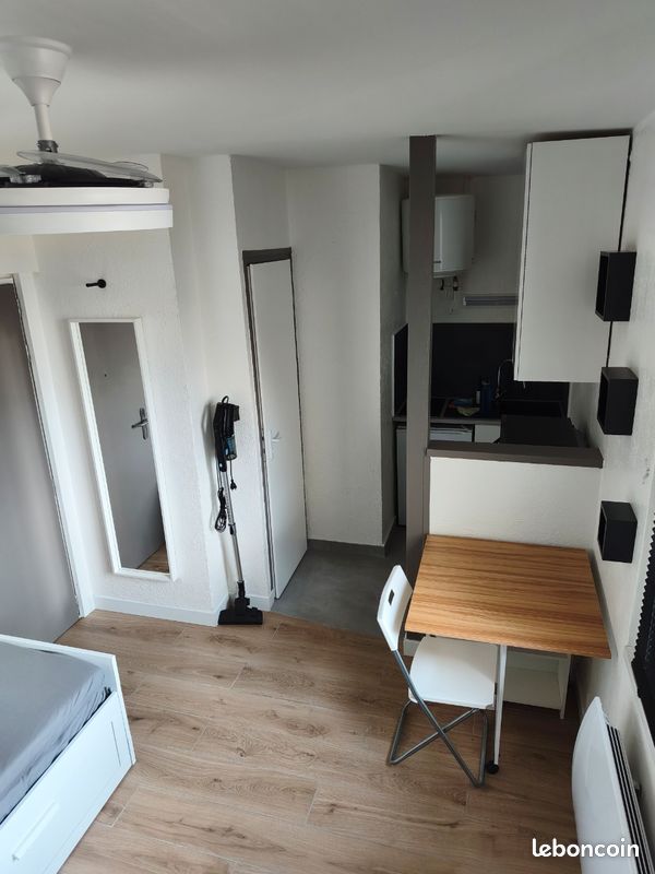 Appartement 1 pièce 17 m² · à Saint-Martin-d'Hères · 17 m² · 559 €