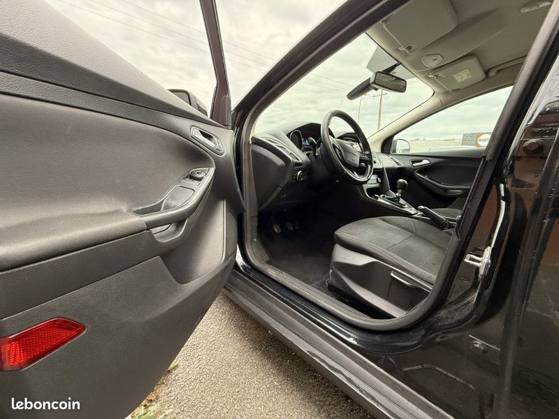 Ford FOCUS 1.5 TDCI 120CH STOP&START BUSINESS NAV (image 9)