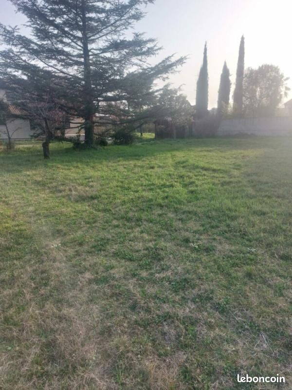 Terrain 590 m² Saint Rambert D Albon · à Saint-Rambert-d'Albon · 80 000 €