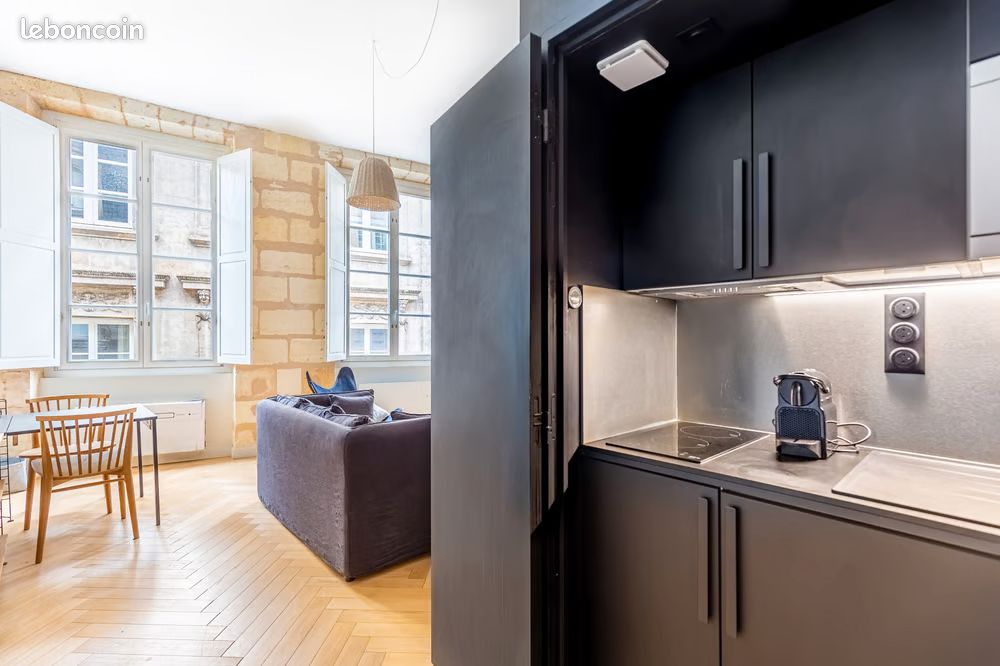 Appartement 1 pièce 26 m² · à Bordeaux · 26 m² · 767 €/mois