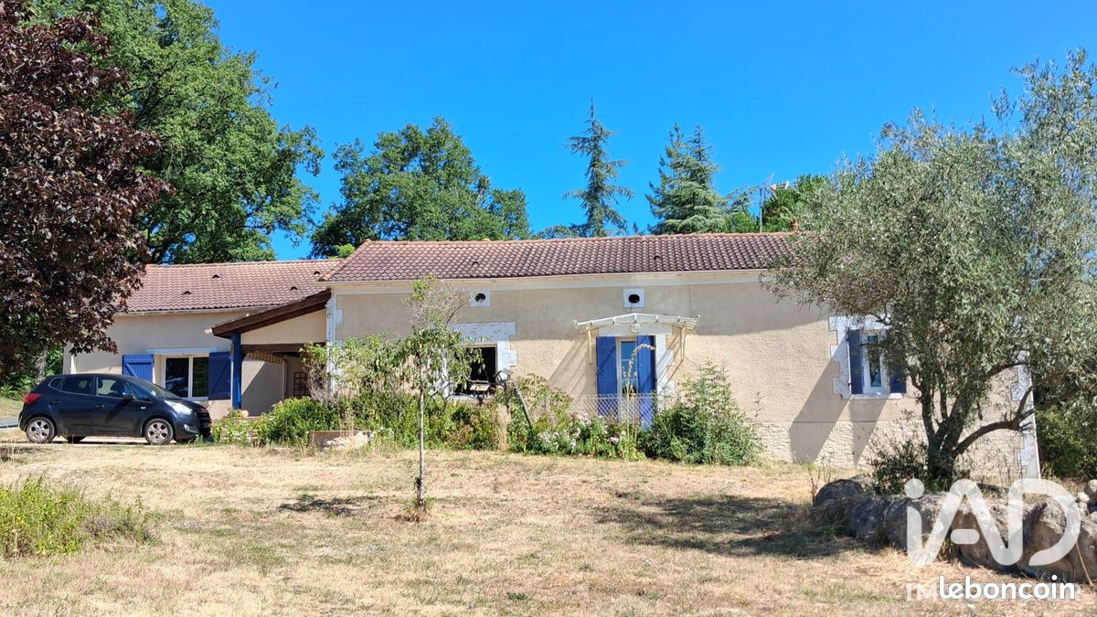 Maison 6 pièces 150 m² · à Saint-Julien-Innocence-Eulalie · 150 m² · 241 000 €