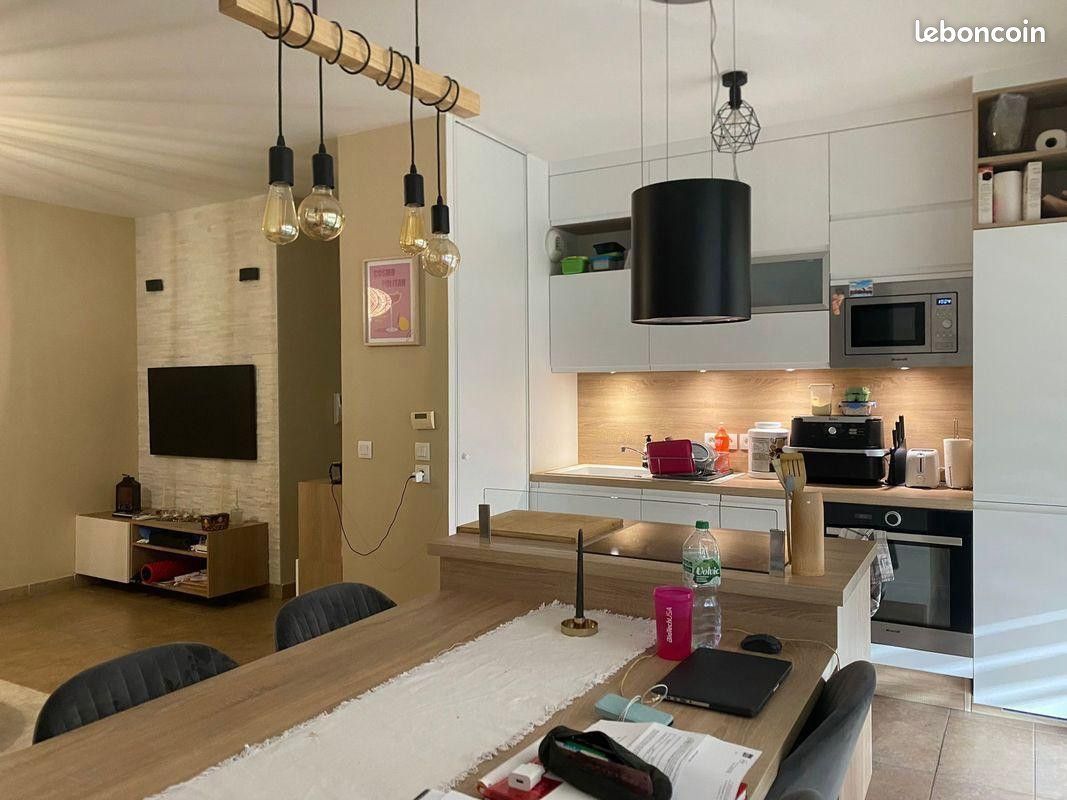 Appartement 2 pièces 50 m² · à Vétraz-Monthoux · 50 m² · 1 600 €/mois