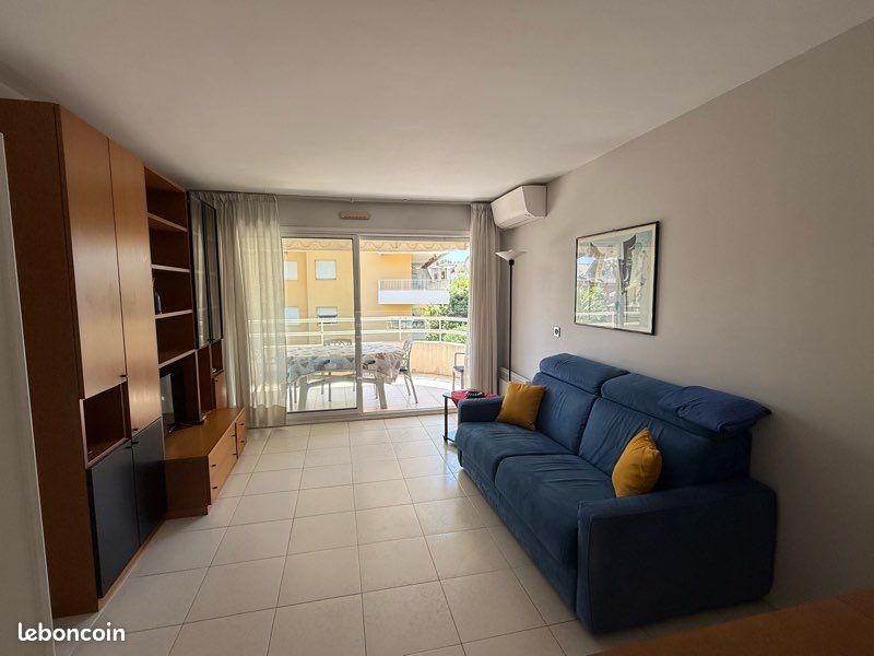 Appartement 2 pièces 55 m² · à Antibes · 55 m² · 1 200 €/mois