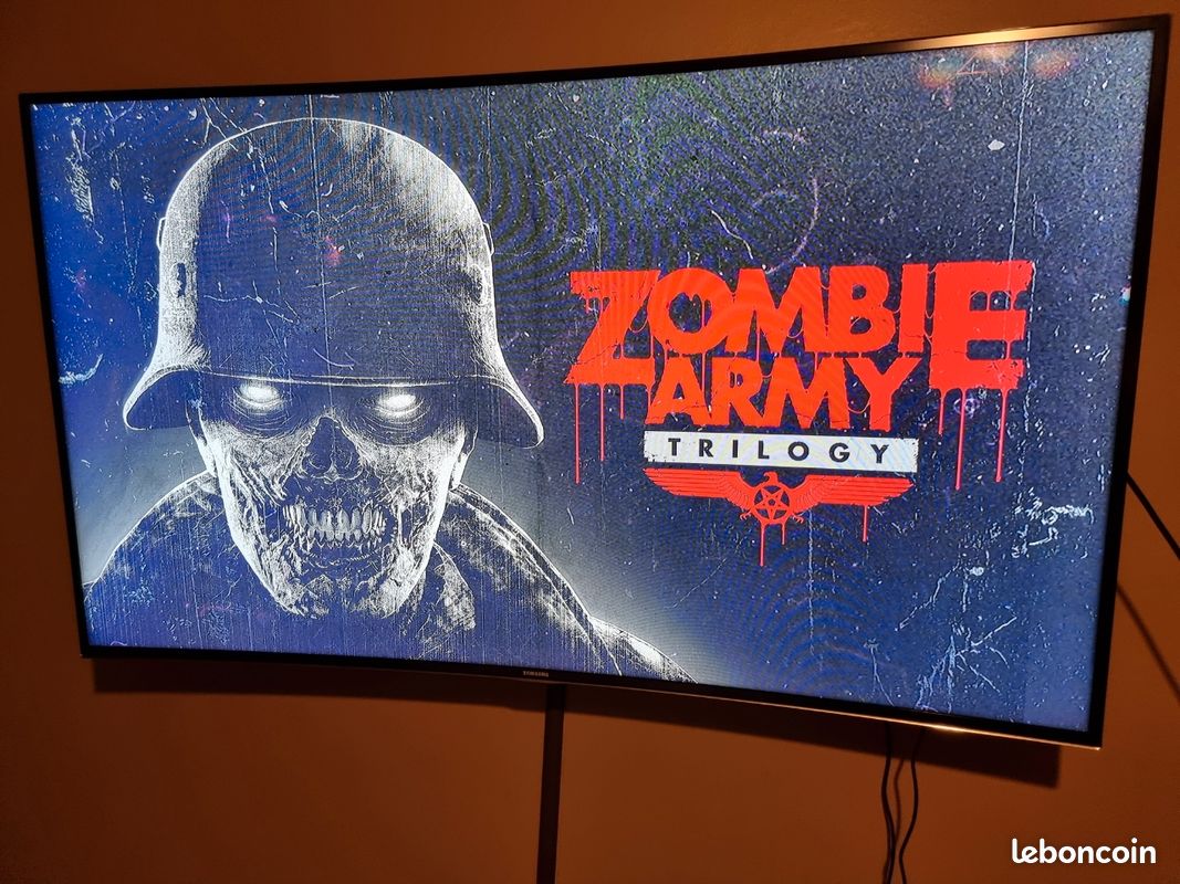 PlayStation 4 Slim — Très bon état (avec câbles, sans manette) (image 3)