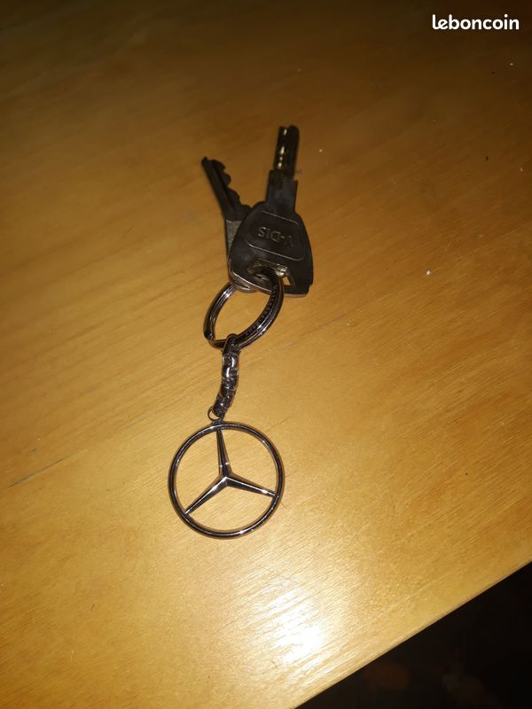 Porte-Clef MERCEDES-BENZ