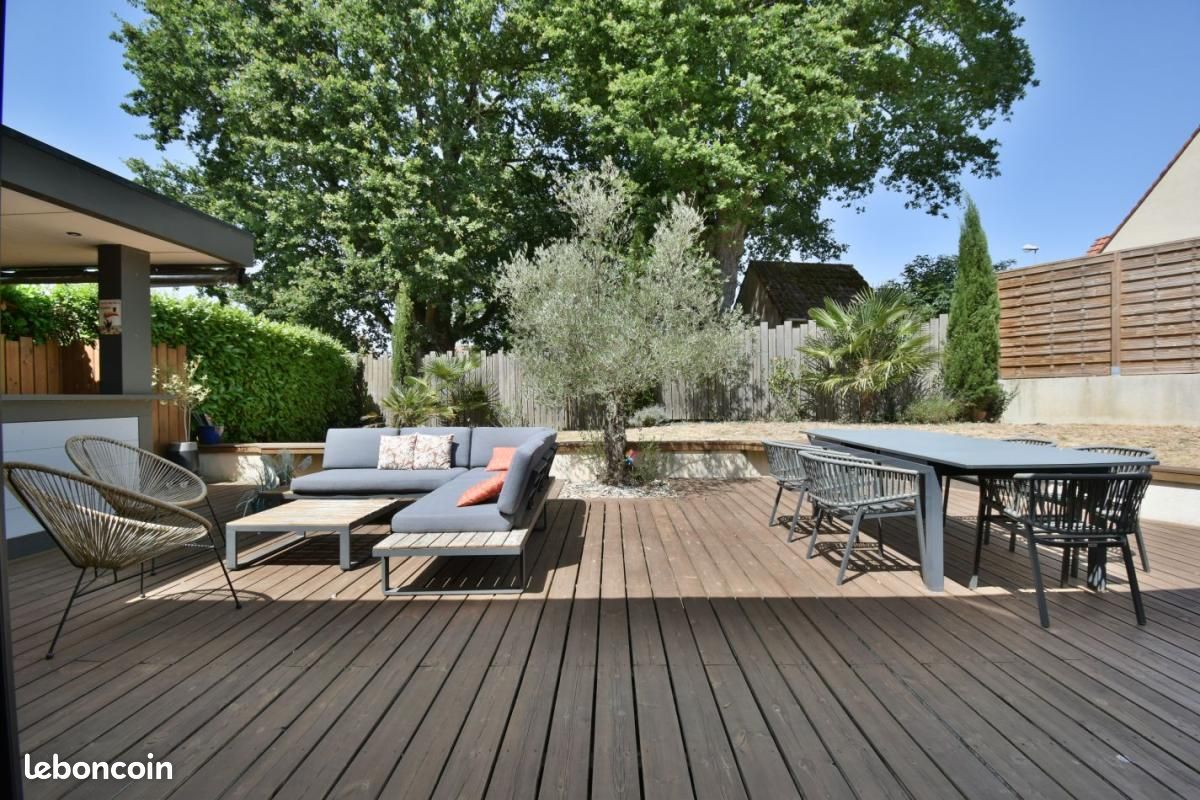 Maison 6 pièces 133 m² · à Cholet · 133 m² · 374 400 €