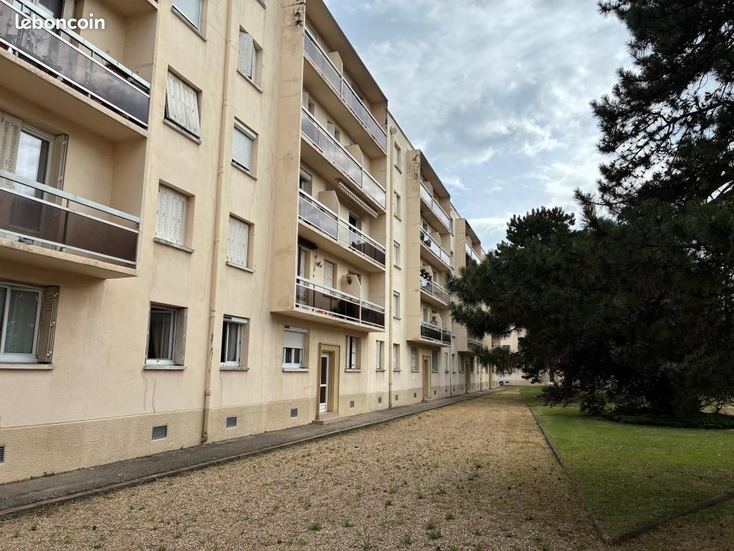 Appartement 3 pièces 53 m² · à Vénissieux · 53 m² · 110 000 €