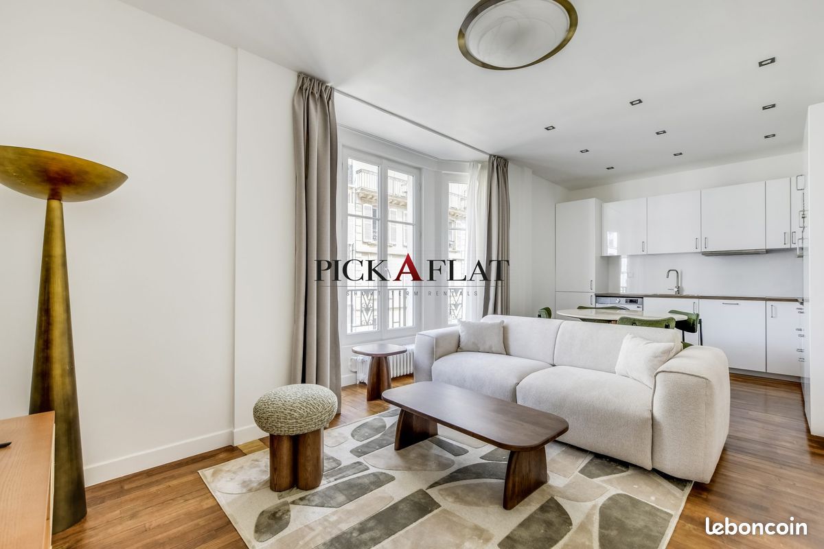 Appartement 3 pièces 65 m² · à Paris · 65 m² · 4 800 €