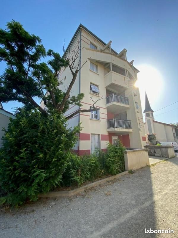 Appartement 1 pièce 39 m² · à Valence · 39 m² · 365 €