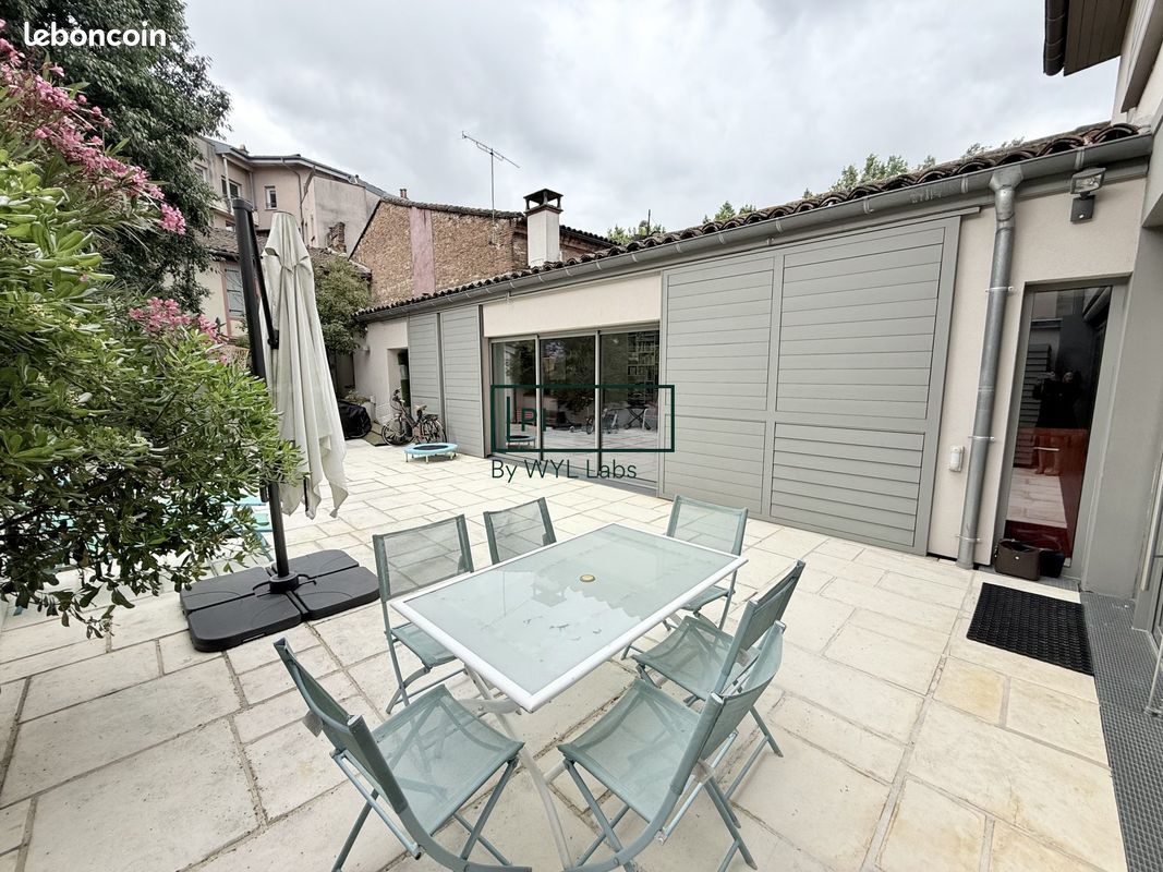 Maison 5 pièces 187 m² (image 1)