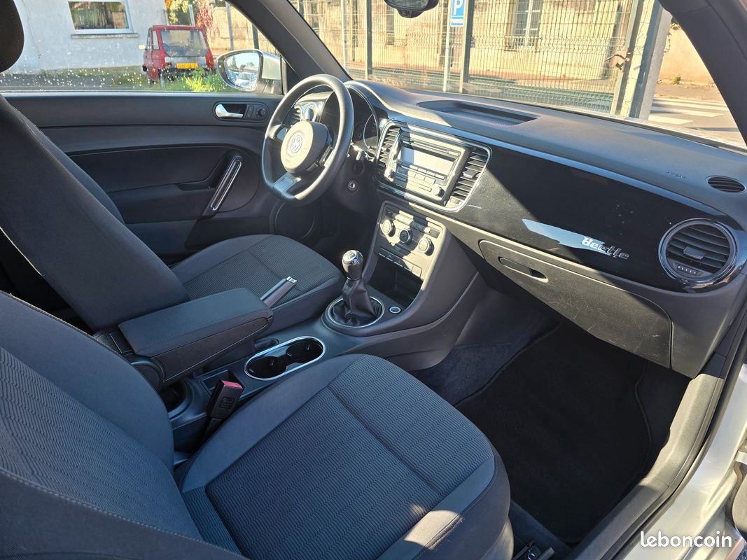 VOLKSWAGEN New Beetle II Berline 1.2 TSi 105 cv (image 5)