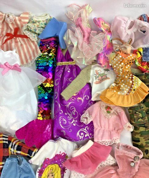 Barbie Clone Poupées Mannequins Lot Vêtements Accessoires Collection Vintage Années 80 90 (image 3)