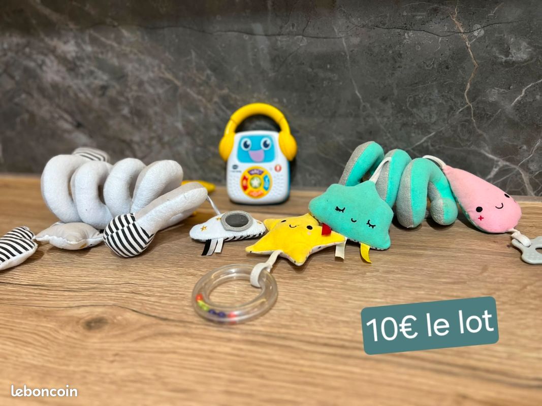 Vide salle de jeux jouets (image 7)
