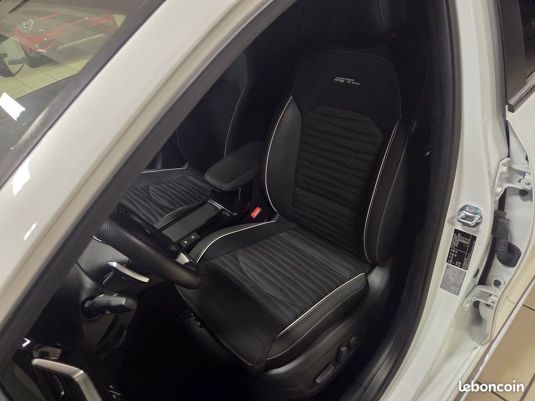 Kia CEED 1.5 T-GDI 140CH GT-LINE DCT7 MY25 (image 15)