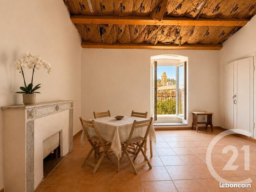 Appartement 3 pièces 83 m² · à Bastia · 83 m² · 239 000 €