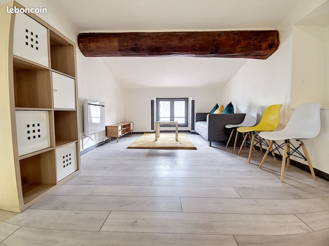 Appartement 3 pièces 55 m² · à Romans-sur-Isère · 55 m² · 550 €