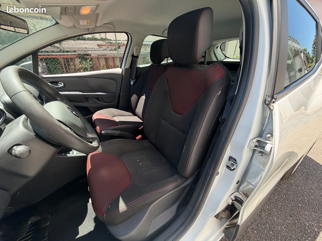RENAULT CLIO IV SOCIETE 1.5 dCi 75 CV ENERGY + CLIMATISATION + BLUETOOTH + RÉGULATEUR ET LIMITEUR DE VITESSE (image 10)