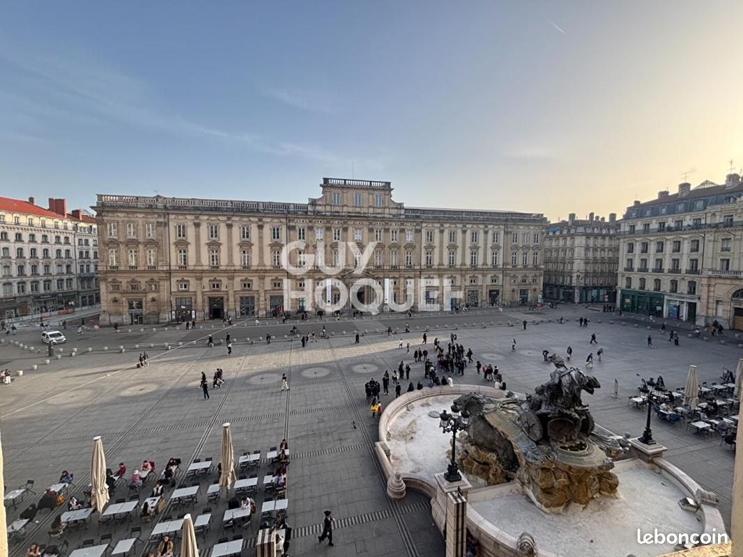 Appartement 2 pièces 52 m² · à Lyon · 52 m² · 1 100 €