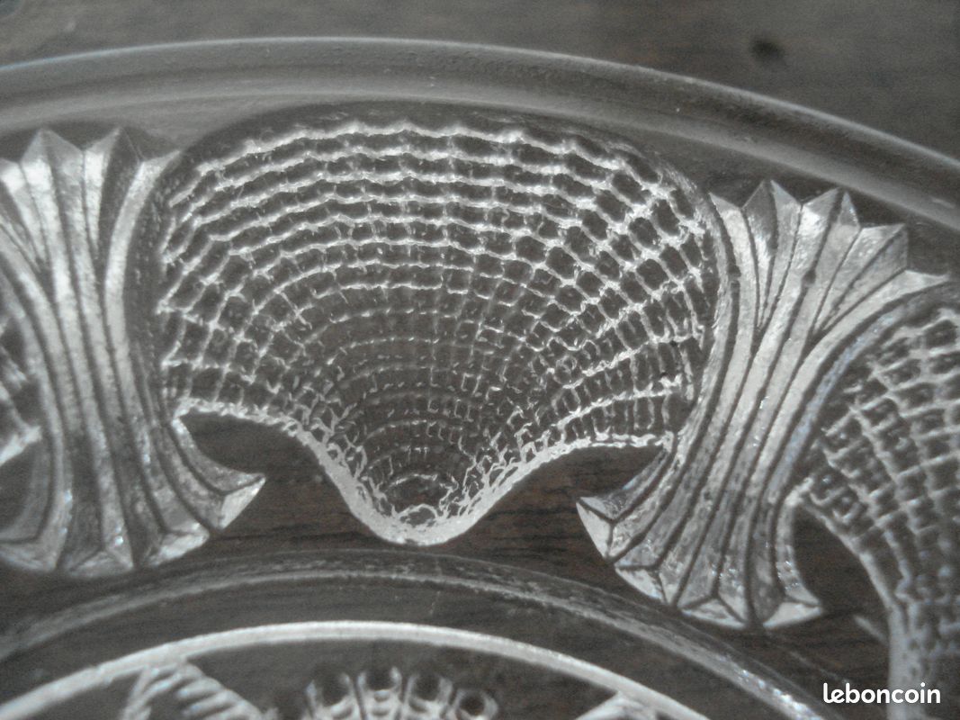 Lot 4 petites assiettes coupelles verre moulé Art Déco motif coquille Saint-Jacques (image 4)