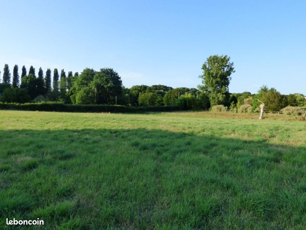 Terrain 793 m² Saint Pierre De Mons · à Saint-Pierre-de-Mons · 89 000 €