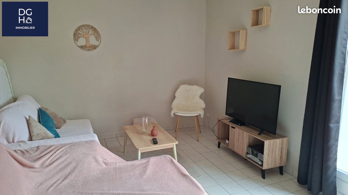 Appartement 2 pièces 49 m² · à Retiers · 49 m² · 444 €